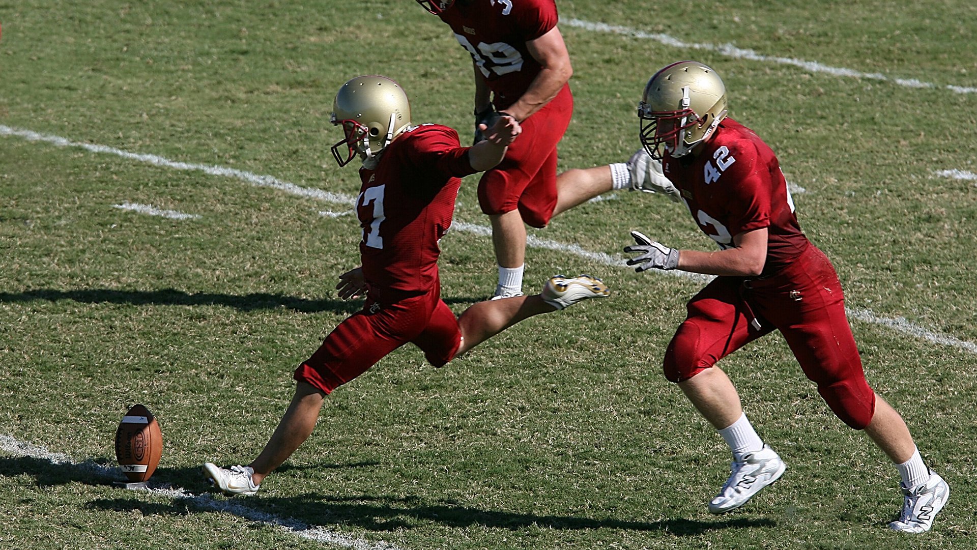 当意甲焦点战遇见皇马逆转，足球世界的平行宇宙