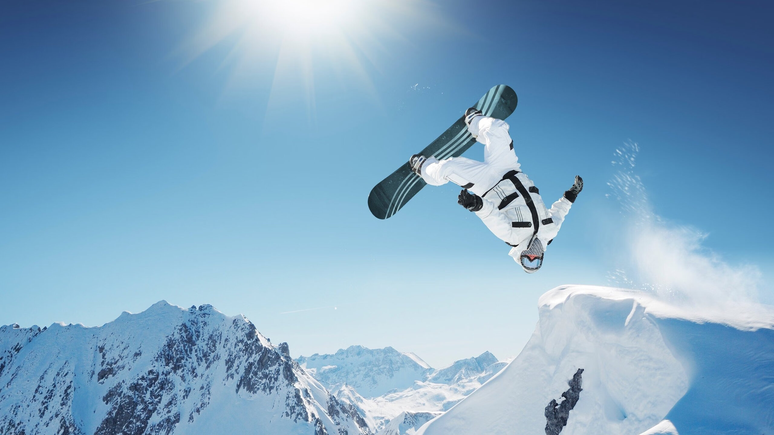 跨洋焦点战,广东队完胜勇士,伦纳德证明何为大场面先生